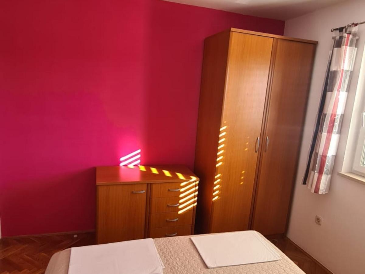 Apartman Ljubav มาคาร์สกา ภายนอก รูปภาพ
