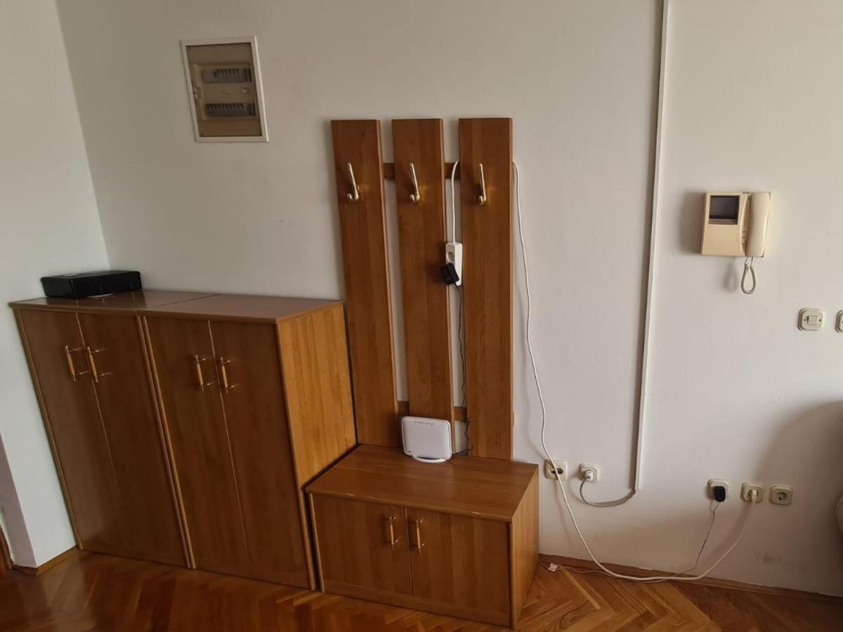 Apartman Ljubav มาคาร์สกา ภายนอก รูปภาพ